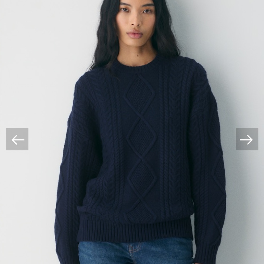 NEW Aritzia Admiral Navy Heritage 100% Merino Wool Cable Knit Crewneck Sweater